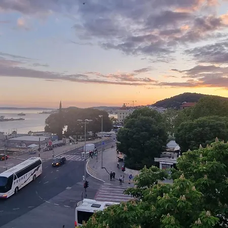 ホステル Sea View