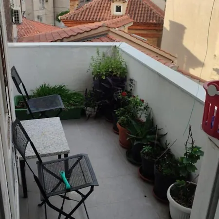 بيت شباب Sea View